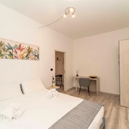 1 Homely - 50 Mt Dalle Molinette, 300 Mt Da Metro Spezia, 1k M Da Lingotto Fiere Appartamento